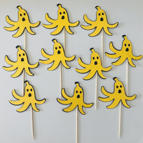 http://www.littlegift.com.au/3451-thickbox/banana-cupcake-topper.jpg
