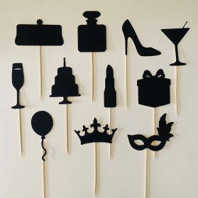 http://www.littlegift.com.au/4064-thickbox/glam-cupcake-topper.jpg